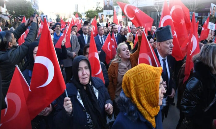 Isparta’dan teröre lanet okundu