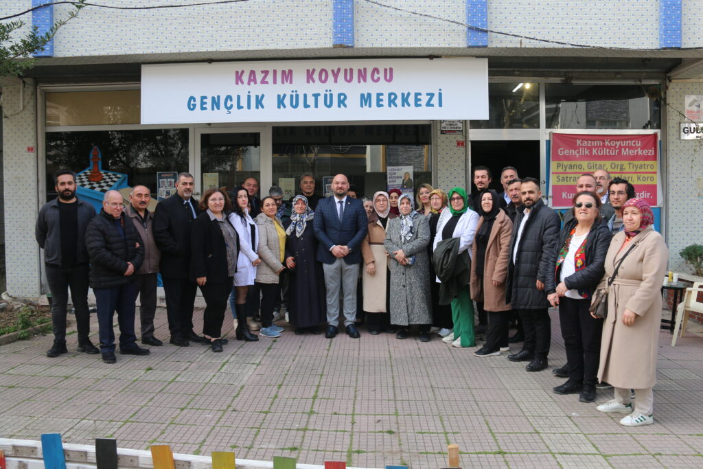 Serhat Türkel: Mahalleye yapacağımız projelerde referandum yapacağız’