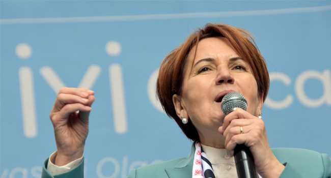 Meral Akşener istifa etti