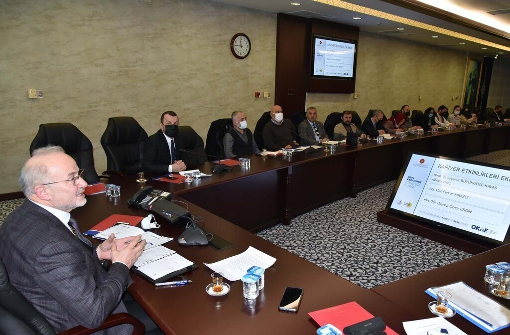 omu kariyer toplantisi