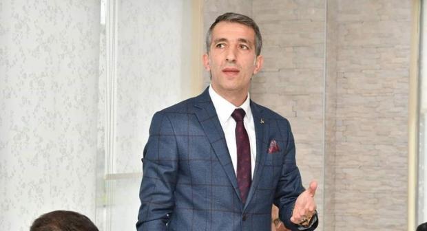 Samsun’da Ozan Arif ismi MHP’liler arasında tartışma konusu oldu