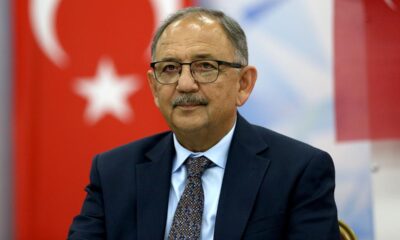 Bakan Özhaseki görevinden istifa etti
