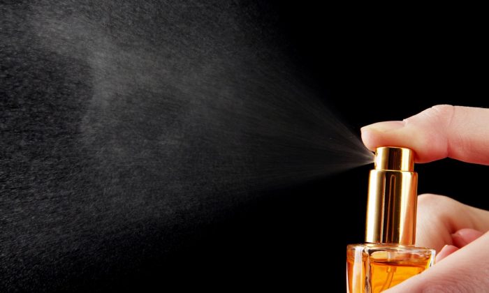 Samsun’da 500 Bin Dolarlık Kaçak Parfüm Ele geçirildi