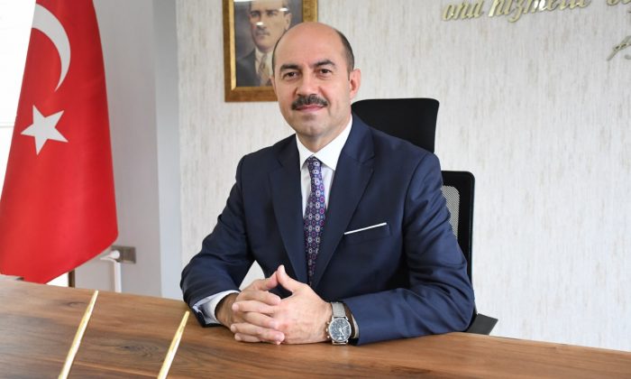 Terme Belediye Başkanı Ali Kılıç, 29 Ekim Cumhuriyet Bayramı mesajı yayımladı