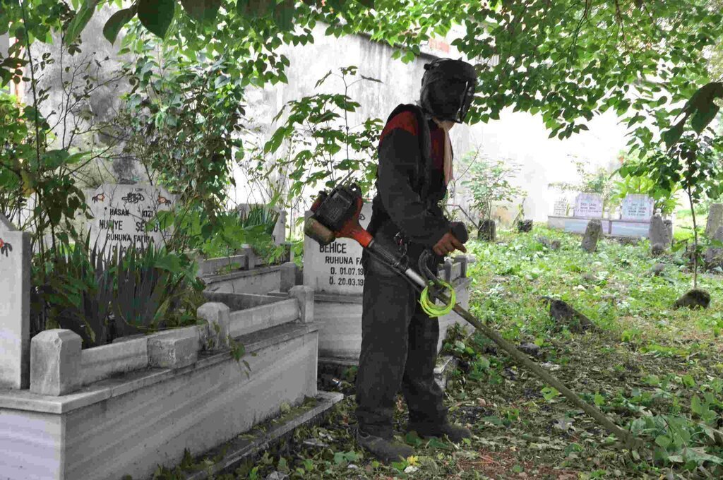 salipazari mezarlik scaled