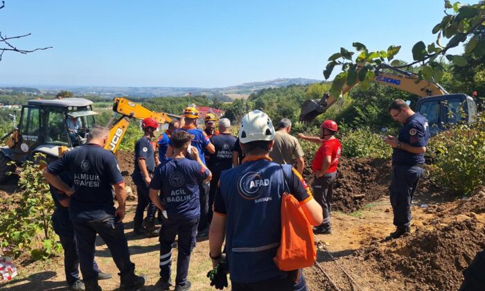 Samsun’da kuyu açarken toprak altında kalan 2 kişi kurtarılamadı