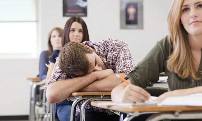 Öğrencilere uyku bozuklukları uyarısı