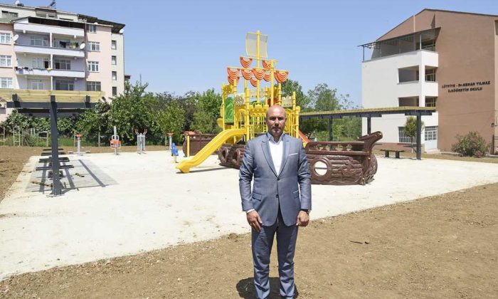 Tekkeköy Belediyesi ilçeyi parklarla donatıyor