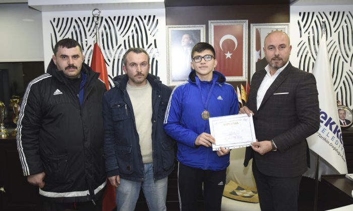 Tekkeköy Spor Kulübü başarılara imza atmaya devam ediyor