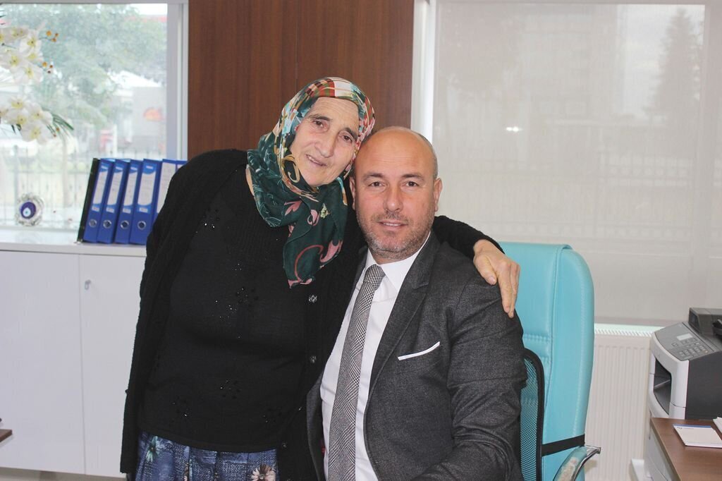 togar halk ile iç içe