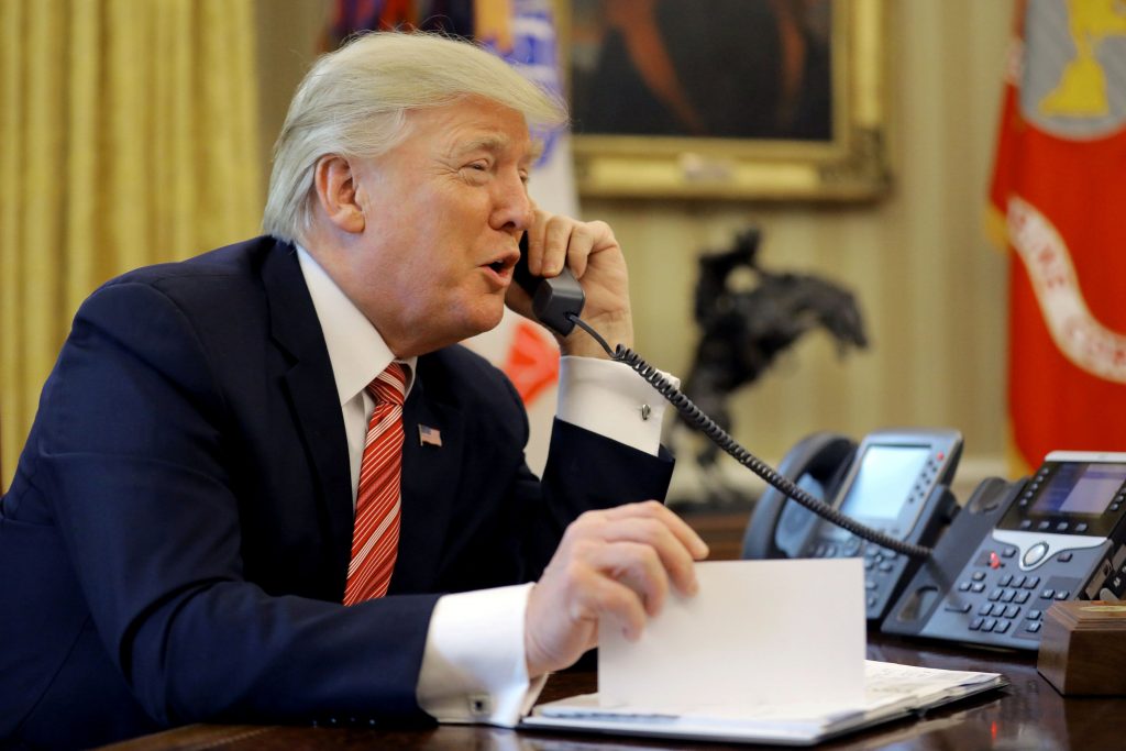 Trump bir telefon konuşmasıyla Kralı’ndan nasıl 500 milyon dolar daha kopardığını anlattı