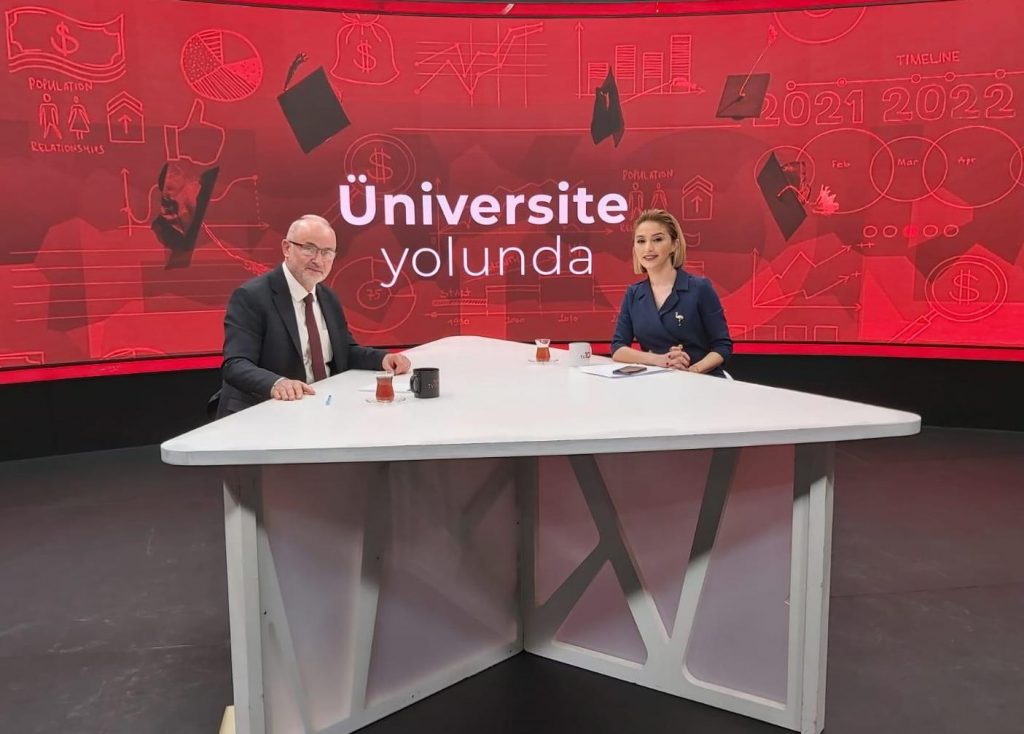 TV100’ün Programına Katılan Rektör Ünal, Üniversite Adaylarına OMÜ’yü Anlattı