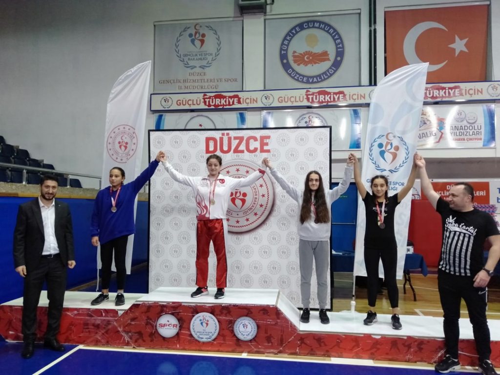 İlkadım Belediyesi Kick Boks takımı kulüpler arası şampiyon oldu