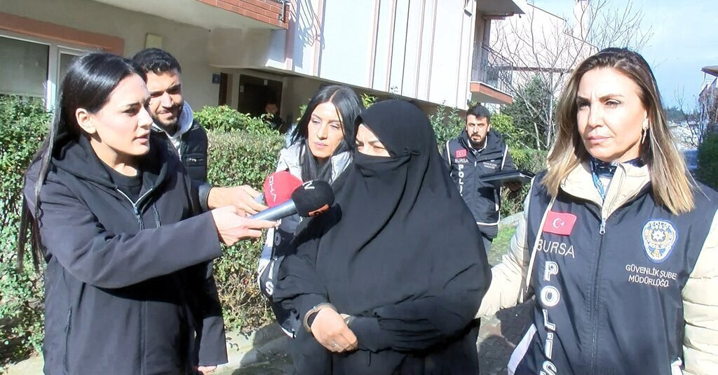 ‘MANEVI DANISMAN ADI ALTINDA DINI ISTIS 528541 156512